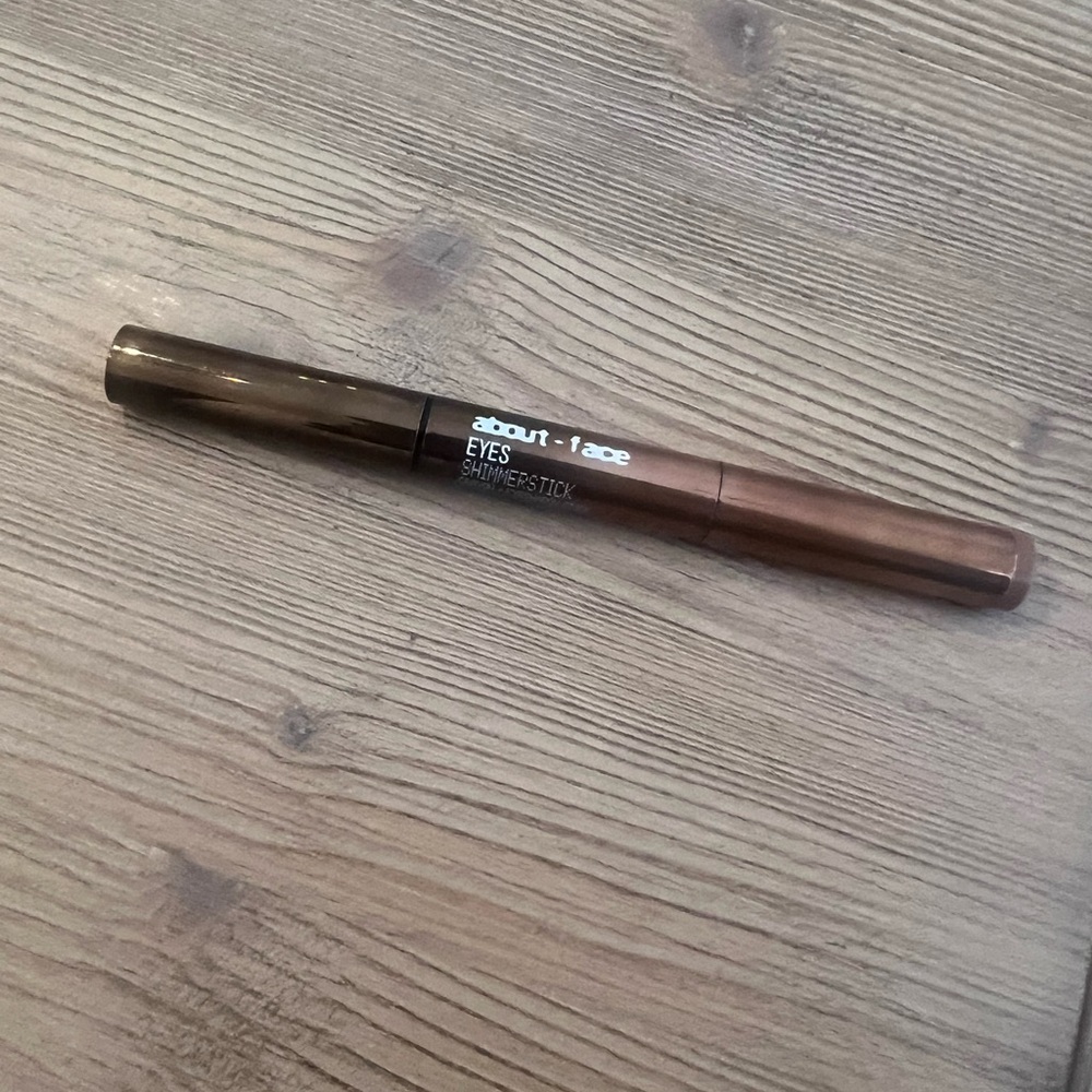 About Face Shimmer Stick - slow burn